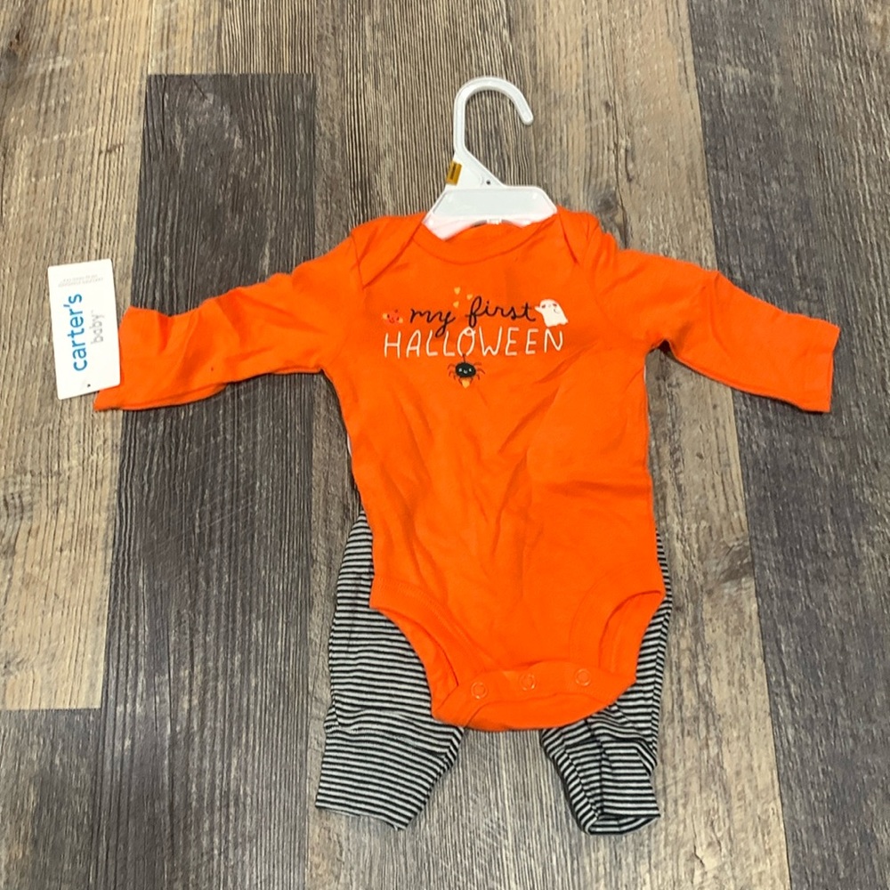 Baby onesie and pants set.